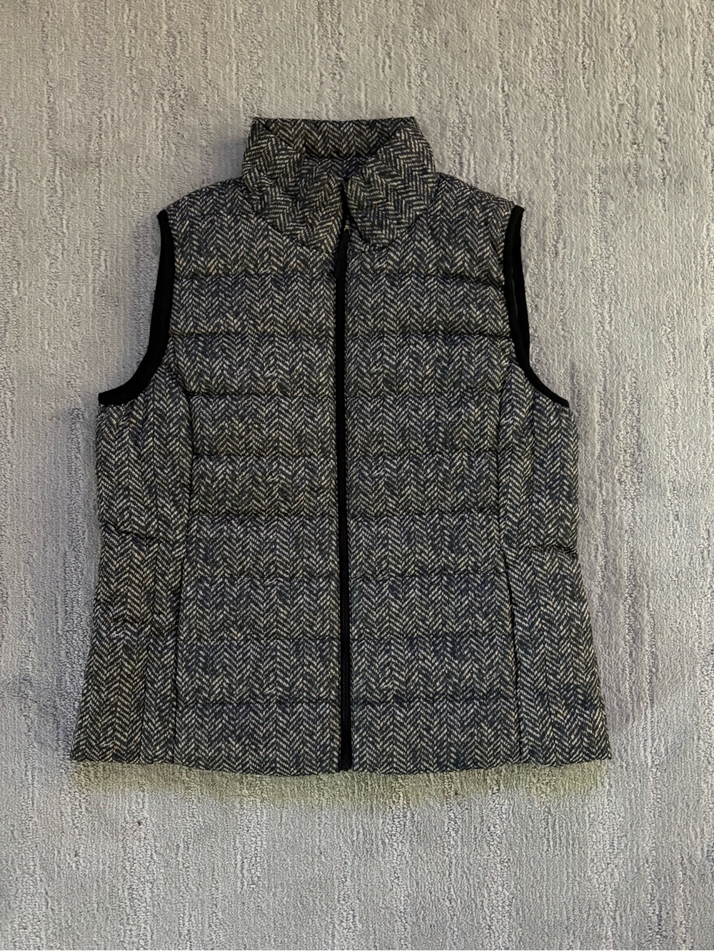 Title:Rafaella Sport Herringbone Puffer Vest Medium Classic Gorpcore Preppy Warm